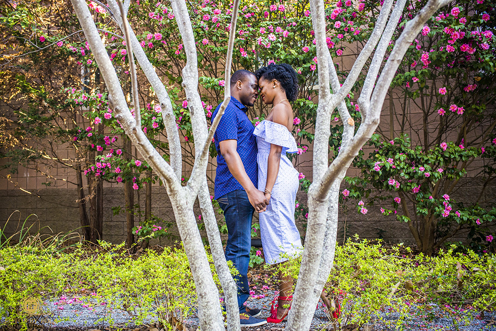 Fotos by Fola | Atlanta Wedding Photographer | Atlanta Botanical Garden | Atlantic Station 17th Street Bridge | Atlanta Skyline Engagement Shoot