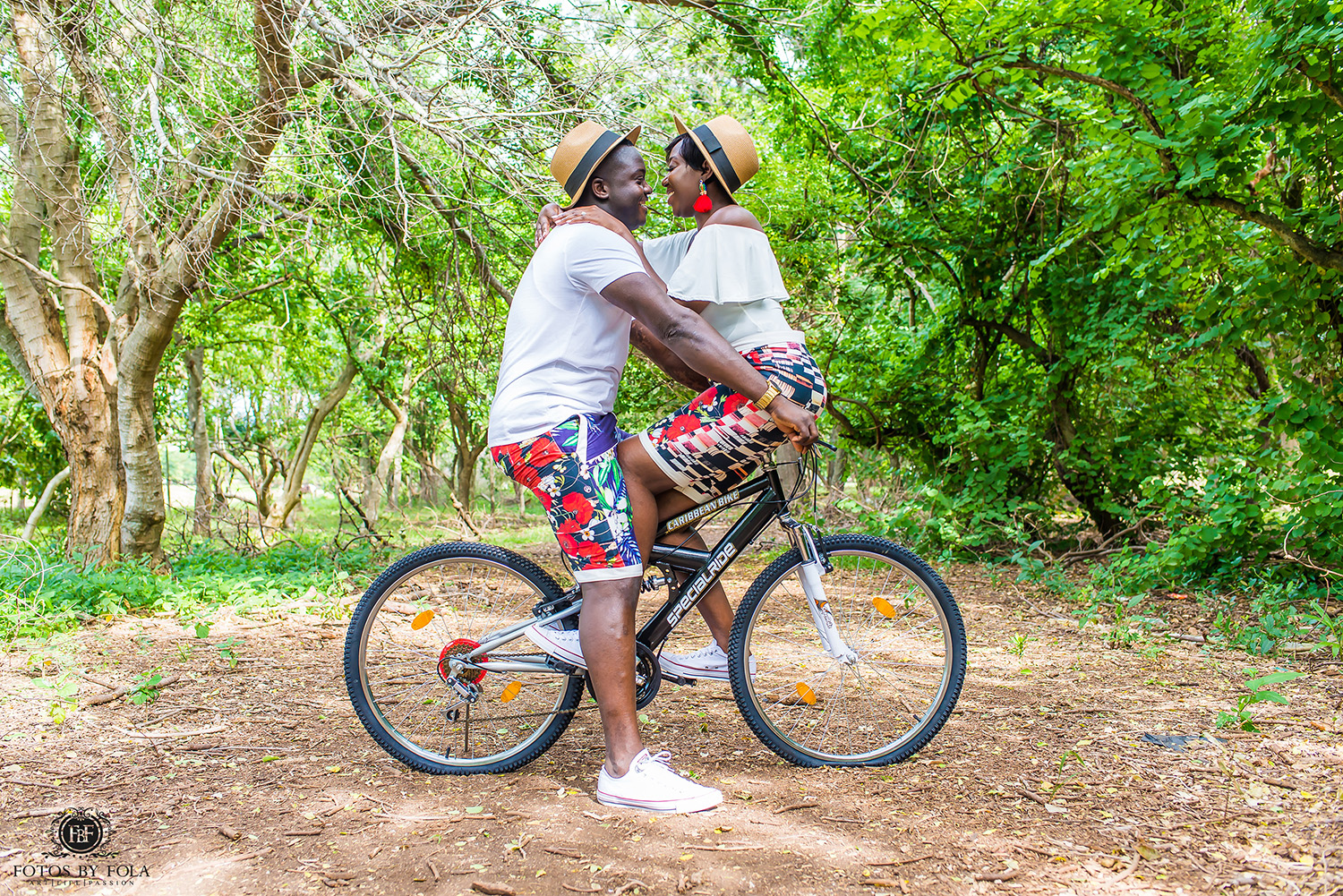 Fotos by Fola | Atlanta Wedding Photographer | Destination Wedding Photographer | Havana Cuba Engagement Shoot | La Guarida | Havana Cathedral | Santa María | Ciudad De La Habana | Cuba | Old Havana