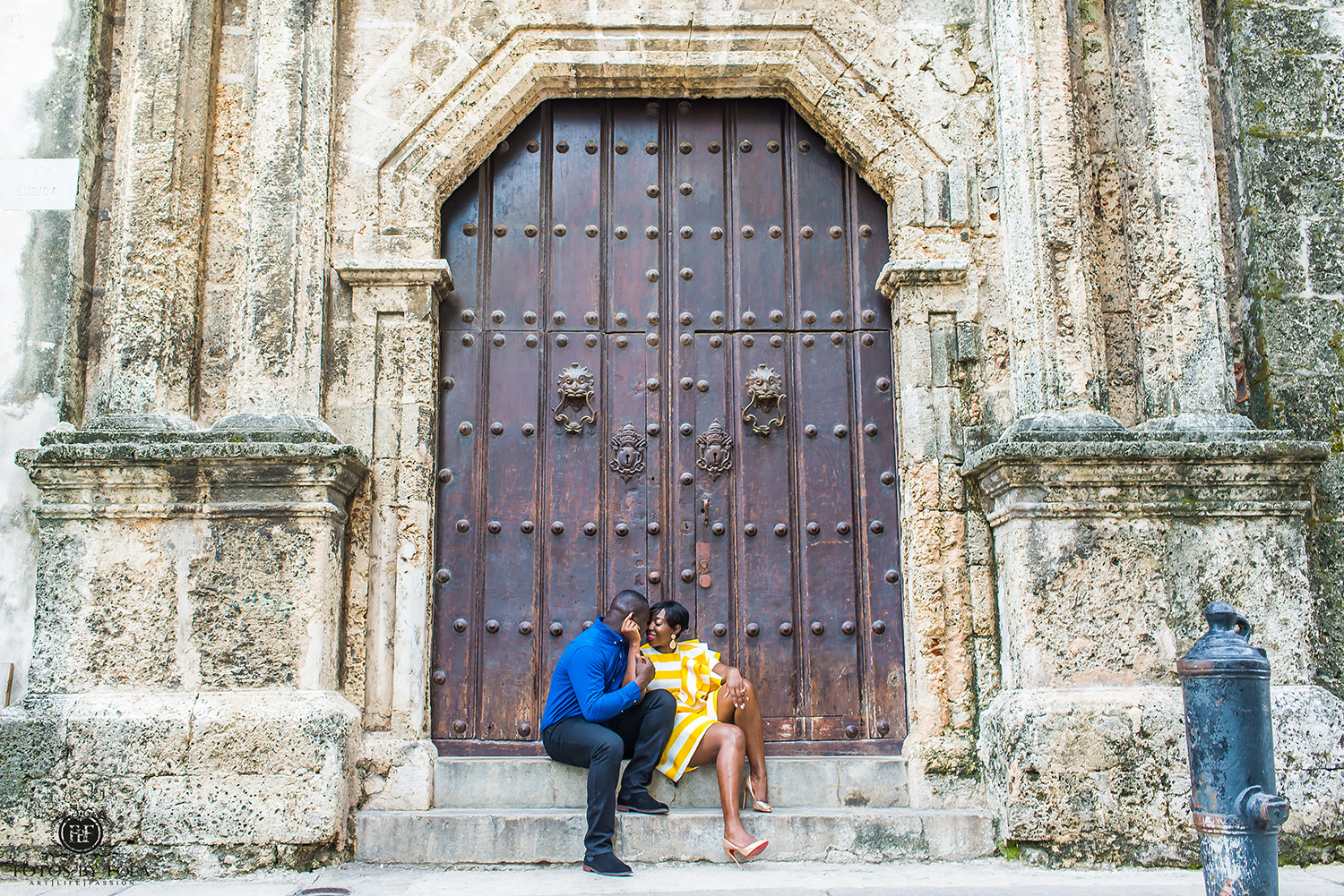 Fotos by Fola | Atlanta Wedding Photographer | Destination Wedding Photographer | Havana Cuba Engagement Shoot | La Guarida | Havana Cathedral | Santa María | Ciudad De La Habana | Cuba | Old Havana